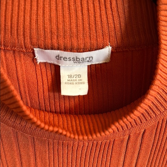 Sleeveless Ribbed Knit Sweater - Rust - Picture 2 of 5